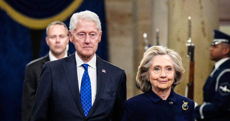 Clintons scheduled to give House Oversight testimony