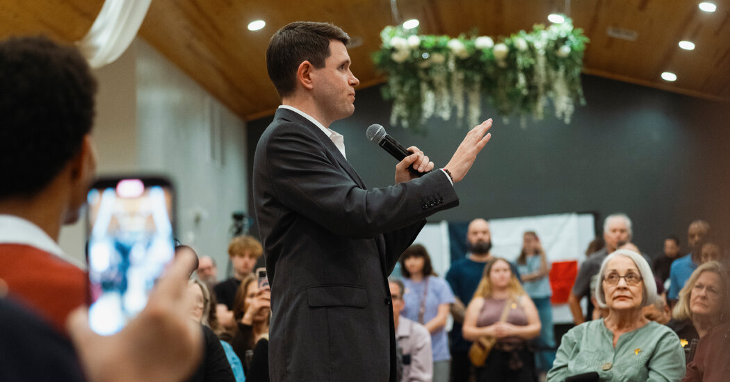 Texas Election Season Heats Up as Early Voting in Senate Primaries Begins Texas Election Season Heats Up as Early Voting in Senate Primaries Begins